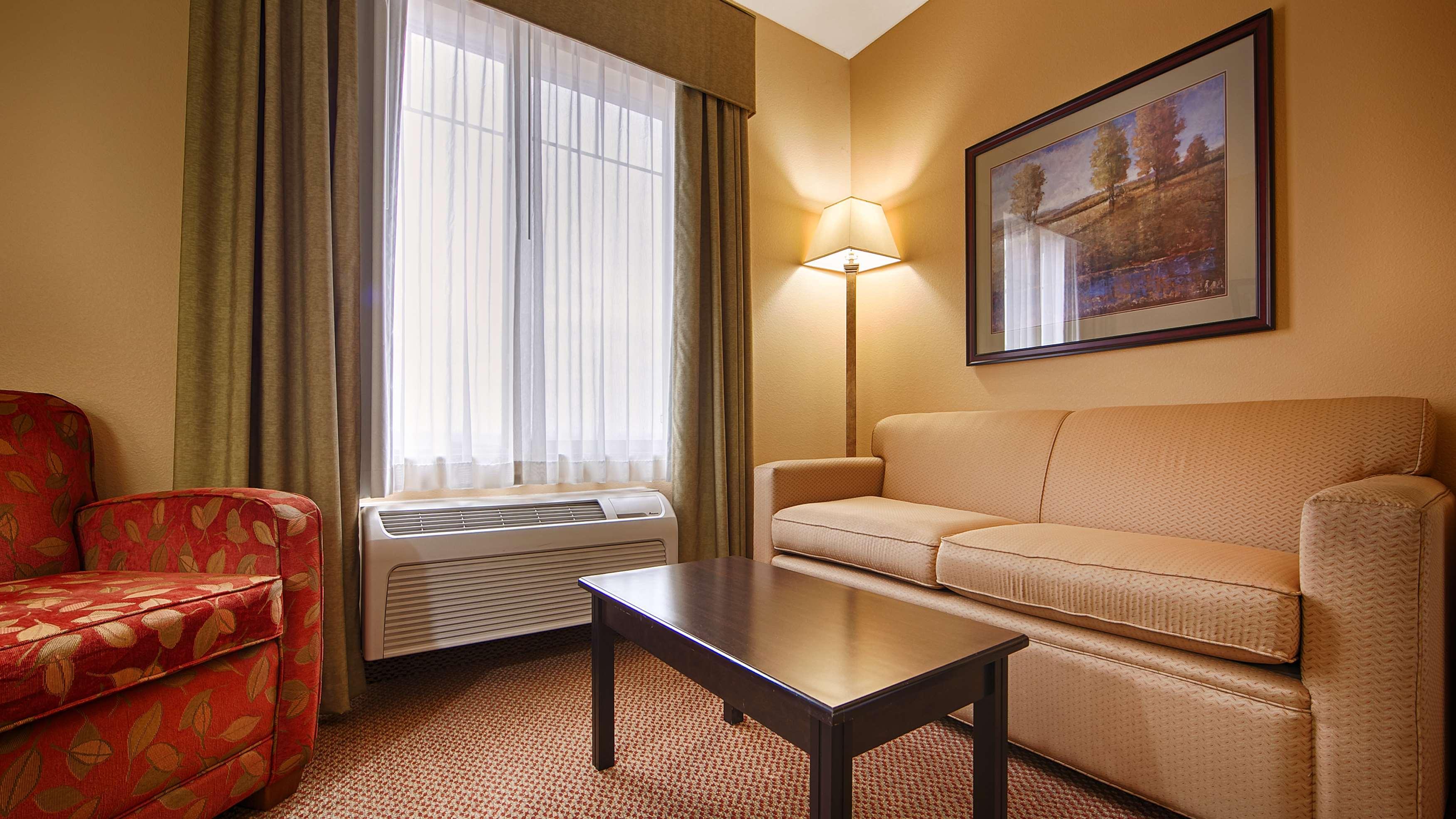 Best Western Plus Port Of Camas-Washougal Convention Center Экстерьер фото